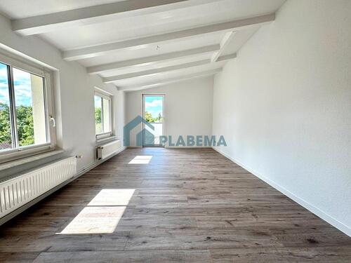 Foto - 2-Zimmer-Wohnung mit Balkon, Tageslichtbad & Einbauküche in ruhiger Lage