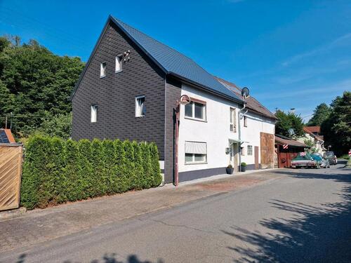 Foto - Haus zu verkaufen - 99.999,00&nbsp;EUR Kaufpreis, ca.&nbsp; 130,00&nbsp;m&sup2;