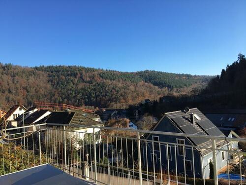 Foto - Sonnige 2-Zimmer-Wohnung mit Blick über das Tal