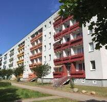 Schöne 3 Zimmer Wohnung mit Einbauküche! - Schwerin Mueß