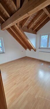 Foto - 3 Zimmer Dachgeschoßwohnung in Wernau (Neckar)