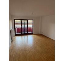 Helle 2 Zimmer Wohnung mit Balkon in ruhiger Lage Karben