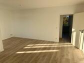 Foto - 4 Zimmer Wohnung komplett Renoviert mit Tiefgarage