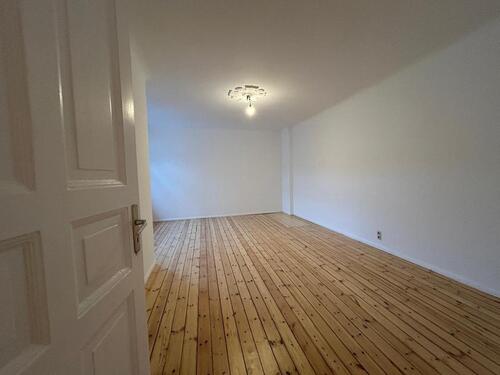 Foto - Sammelbesichtigung am 09.12.2025 um 15 Uhr, Krossener Straße 23