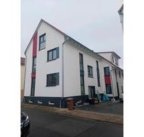 Ein bis Zweifamilienhaus oder Mehrgenerationenhaus - Nauheim