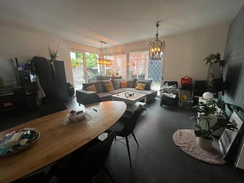 Foto - Moderne Erdgeschosswohnung mit privatem Außenbereich