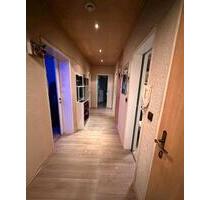 3-Zi. Wohnung, mit Balkon, EBK und Stellplätze in SZ-38226 - Salzgitter Ortschaft Südost