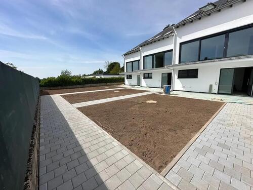 Foto - TOP-2 ZKB-Souterrain-Wohnung mit großzügigem Garten
