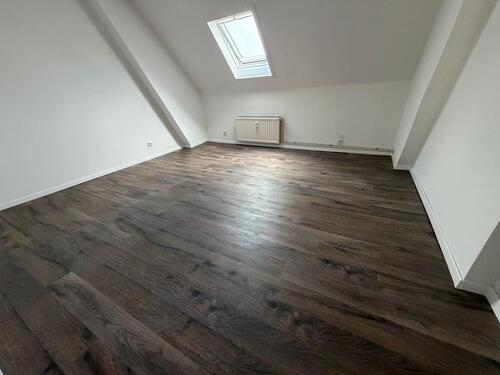 Foto - 1-ZKB ca. 28qm EinliegerwohnungPendlerAll-In Miete *Erstbezug*