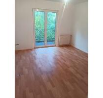 Helles Single-Apartment mit Balkon und Pantryküche in Essen
