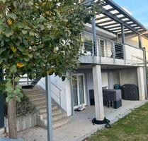 PRIVAT Doppelhaushälfte 85098 Großmehring 146 m 5 Zim. Wallbox PRIVAT Doppelhaushälfte 85098 Großmehring 146 m 5 Zim. Wallbox