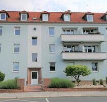 Erste eigene Wohnung? Gemütliche 1-Zimmer-DG-Wohnung wartet auf dich! - Halle (Saale) Damaschkestraße