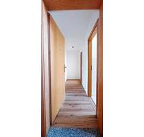 Gemütliche 2-Zimmer-Wohnung mit verglastem Südwestbalkon - Dresden Neustadt
