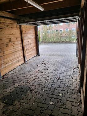 Foto - Einzelgarage Stellplatz und kleinem Abstellraum für KFZ