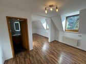 Foto - 1 Raum Wohnung mit EBK im DG in Waltersdorf zu vermieten