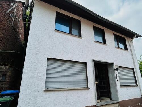 Foto - 2 Familien Haus PROVISIONSFREI - 67.900,00&nbsp;EUR Kaufpreis, ca.&nbsp; 125,00&nbsp;m&sup2;