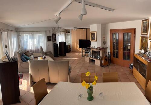 Foto - 7 Zimmer Einfamilienhaus in Niederstotzingen