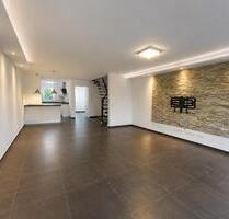 BIETE | Moderne 4-Zimmer Maisonette Wohnung Untertürkheim - Stuttgart Luginsland