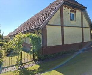Idyllisches Haus mit großem Grundstück in Ivenack Goddin - Stavenhagen