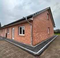 Moderne Neubau-Doppelhaushälfte im Erstbezug in Assel - Drochtersen