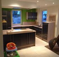 EG-Wohnung Haus mit Garten - 1.140,00&nbsp;EUR Kaltmiete, ca.&nbsp; 140,00&nbsp;m&sup2; in Mitteleschenbach (PLZ: 91734)