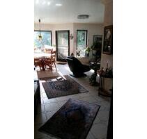 Etagenwohnung am Wald, 99 QM, 4 Zimmer, 2 Bäder, Balkon , Garage - Wuppertal Brill