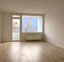 Einzugsbereite 2-Raum Wohnung mit toller Aussicht. Ab AprilMai 2026 - Monheim am Rhein