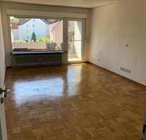 Helle, zentral gelegene 3-Zimmer-Wohnung mit EBK, Balkon, Parkpla - Wolfenbüttel