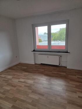 Foto - schöne 2,5 Zimmer Wohnung ab sofort frei