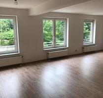 Preiswert & Komfortabel: 1-Raum Wohnung mit Aufzug und TG - Chemnitz Kapellenberg