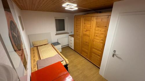 Foto - WG Zimmer im Untergeschoss all Inclusiv