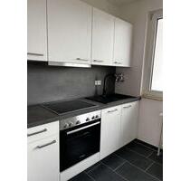 Smarte 3-Zimmer-Wohnung mit Blick ins Grüne (WG geeignet) - Frankfurt am Main Nord-Ost