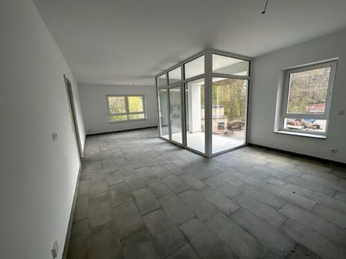 Foto - sehr schöne 4 Raum Wohnung, mit Fußbodenheizung und Wärmepumpe