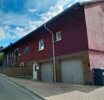 3 kleine Zimmer Einbauküche Bad Wohnung in 67821 Alsenz