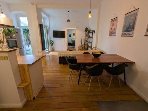 Foto - Befristet mit Anmeldung! 3Zimmer- Altbau mit Terrasse und 2Bädern