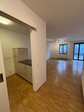 Foto - Exklusive 2-Zimmer Wohnung mit Terrasse in der Innenstadt
