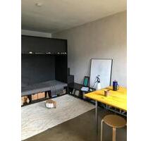 Sunny Studio Flat on The Spree - 1.000,00&nbsp;EUR Kaltmiete, ca.&nbsp; 35,00&nbsp;m&sup2; in Berlin (PLZ: 10119) Pankow