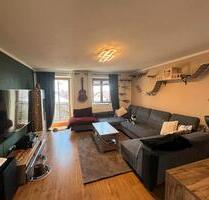 3 Zimmerwohnung mit Bergblick - 970,00&nbsp;EUR Kaltmiete, ca.&nbsp; 90,50&nbsp;m&sup2; in Schnaitsee (PLZ: 83530)