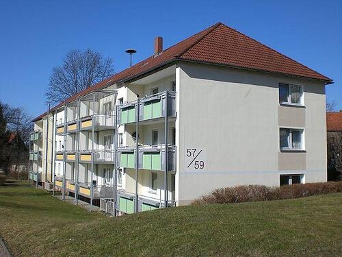 Foto - + 2 Zimmer - schöner Balkon + - 383,00 EUR Kaltmiete,