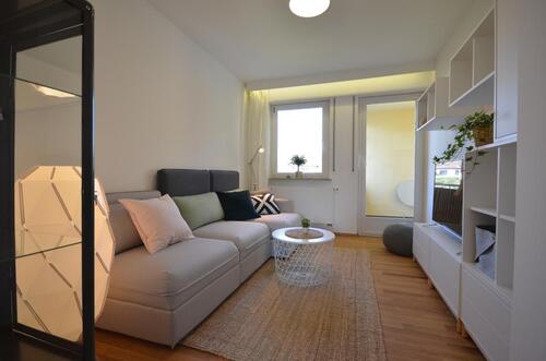 Foto - Schöne 2 Zimmer-Whg. Stuttg.-Vaihingen Vollmoellerstr. Vollmöbl.