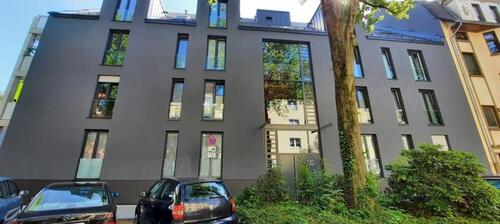 Foto - Bei VIVAWEST die Sonnenstrahlen auf dem eigenen Balkon genießen.