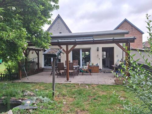 Foto - Haus mit 1990m2 Grundfläche in idyllischer Lage zu Verkaufen