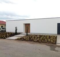 Haus, Neubau 2024, 140m², Garage, Garten, Küche, frei 01.03.2026 - Scheinfeld