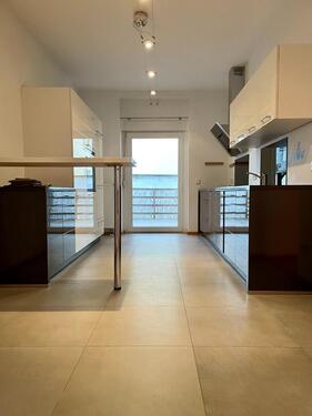 Foto - Modernisierte 2 ZKB mit großer Sonnenterrasse in absoluter Top-La