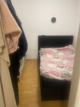 Foto - 1 Zimmer Etagenwohnung in Urmitz