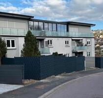 Moderne 3 ZKB Eigentumswohnung mit Balkon und Garage in Oeting - Saarbrücken