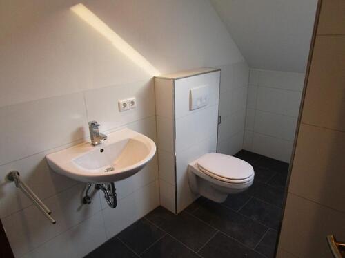 Foto - 3 Zimmer Whg in Münnerstadt - Burghausen 80 m2 Bad neu, usw.