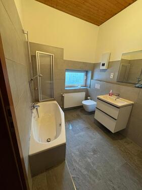 Foto - modernisierte Zimmer Wohnung - 600,00 EUR Kaltmiete,