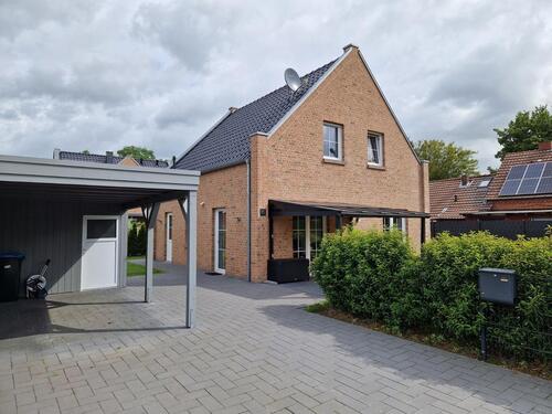 Foto - Exquisites, freistehendes Haus mit Garten in bester Lage