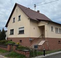 Einfamilienhaus mit Garage - 175.000,00&nbsp;EUR Kaufpreis, ca.&nbsp; 150,00&nbsp;m&sup2; in Schmelz (PLZ: 66839)